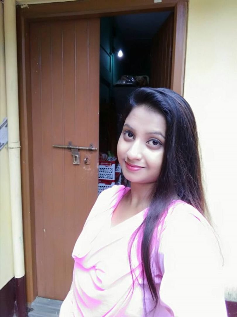 Indian Super Hot Married Wife Having Affairs With 4 Different Guys #jybo7F0N
