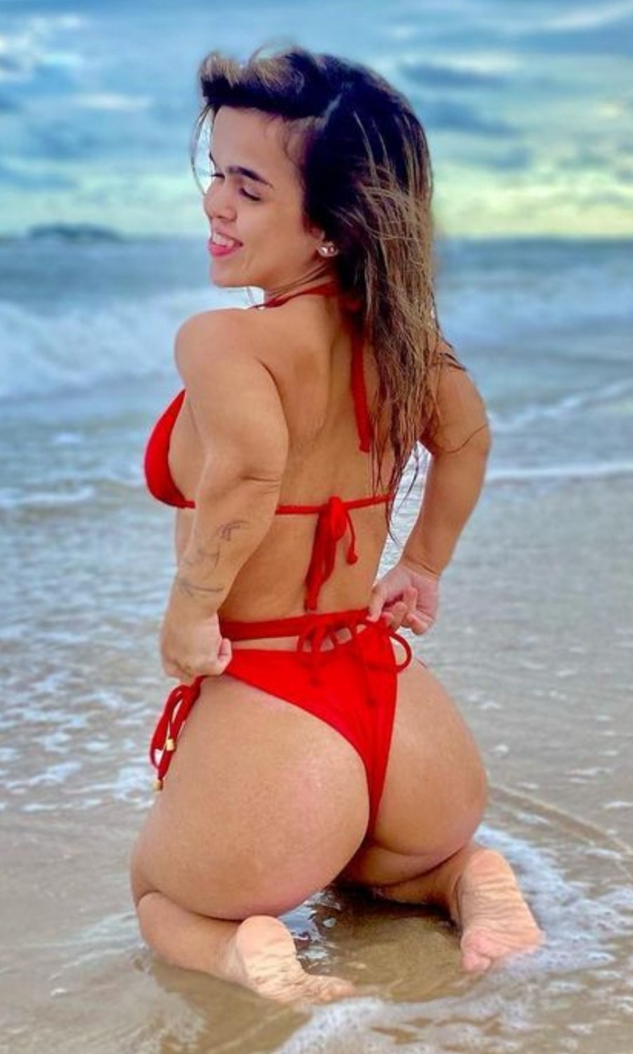 Midget On The Beach - Midget Gabriella - Porn Videos & Photos - EroMe