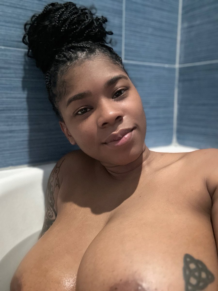 Titties no diddy #W6suWGxk