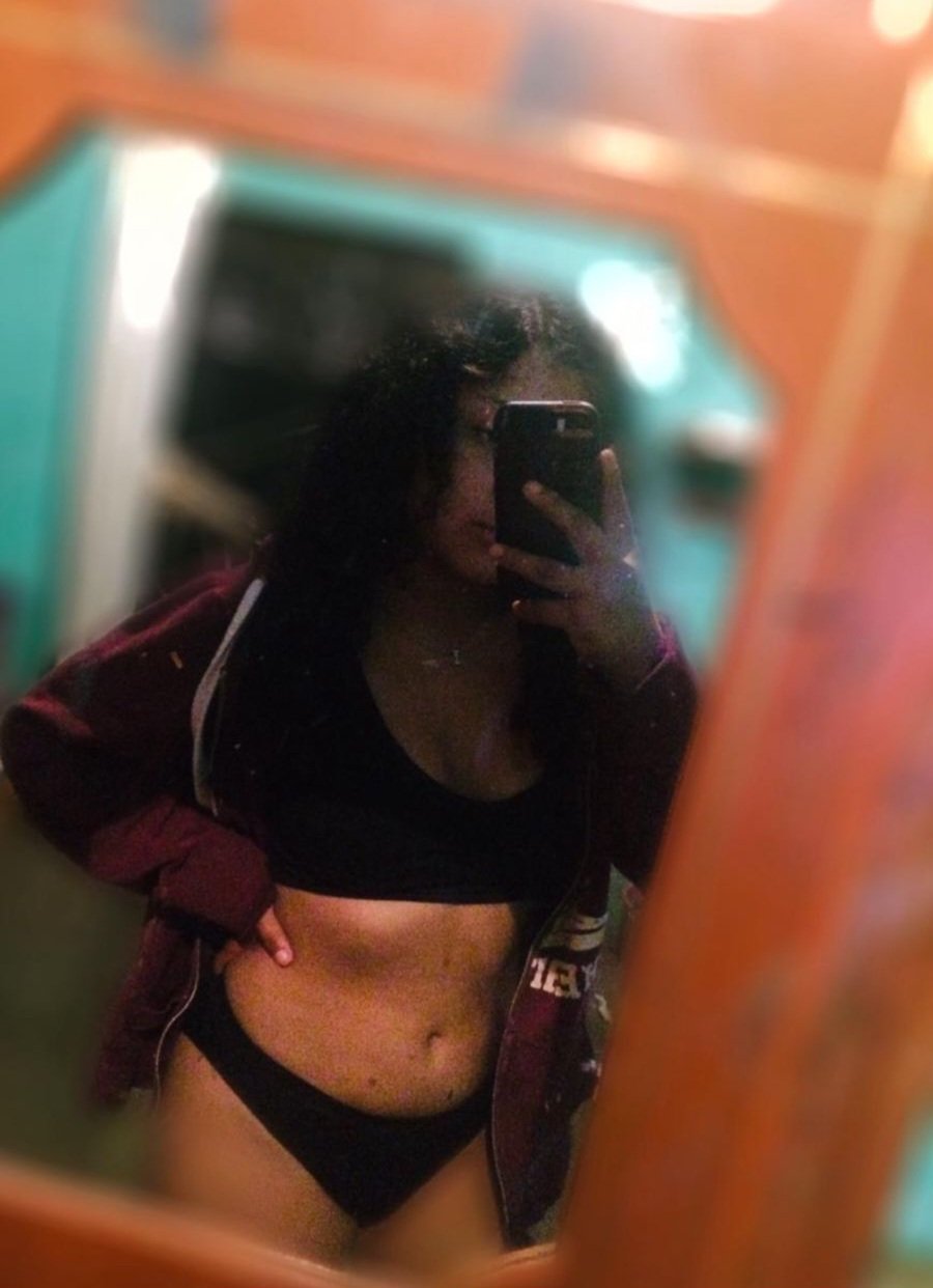 Mariel Garcia #PD90cK5b