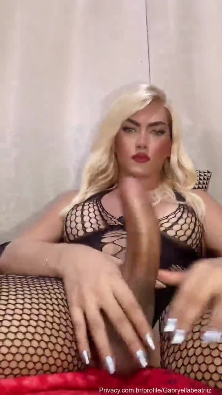 Ts Giselle Driller - Vidéos porno et photos - EroMe