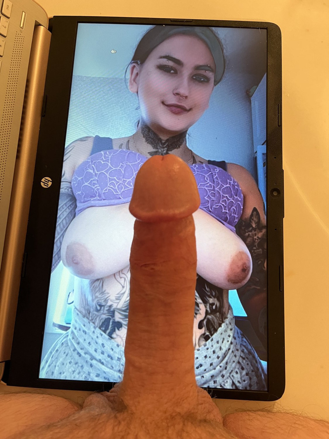Assorted cuties bwc cock tributes #XhaJmxEM
